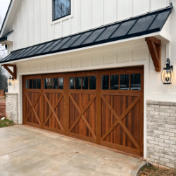 Carriage-house style sectional garage door